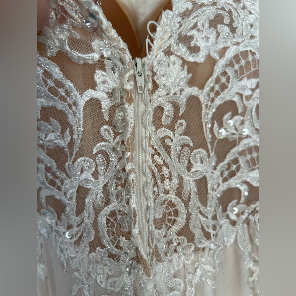 New Maggie Sottero “Madilyn” Wedding Dress/Gown Ivory/Nude Size 8. Includes Veil - Picture 13 of 16